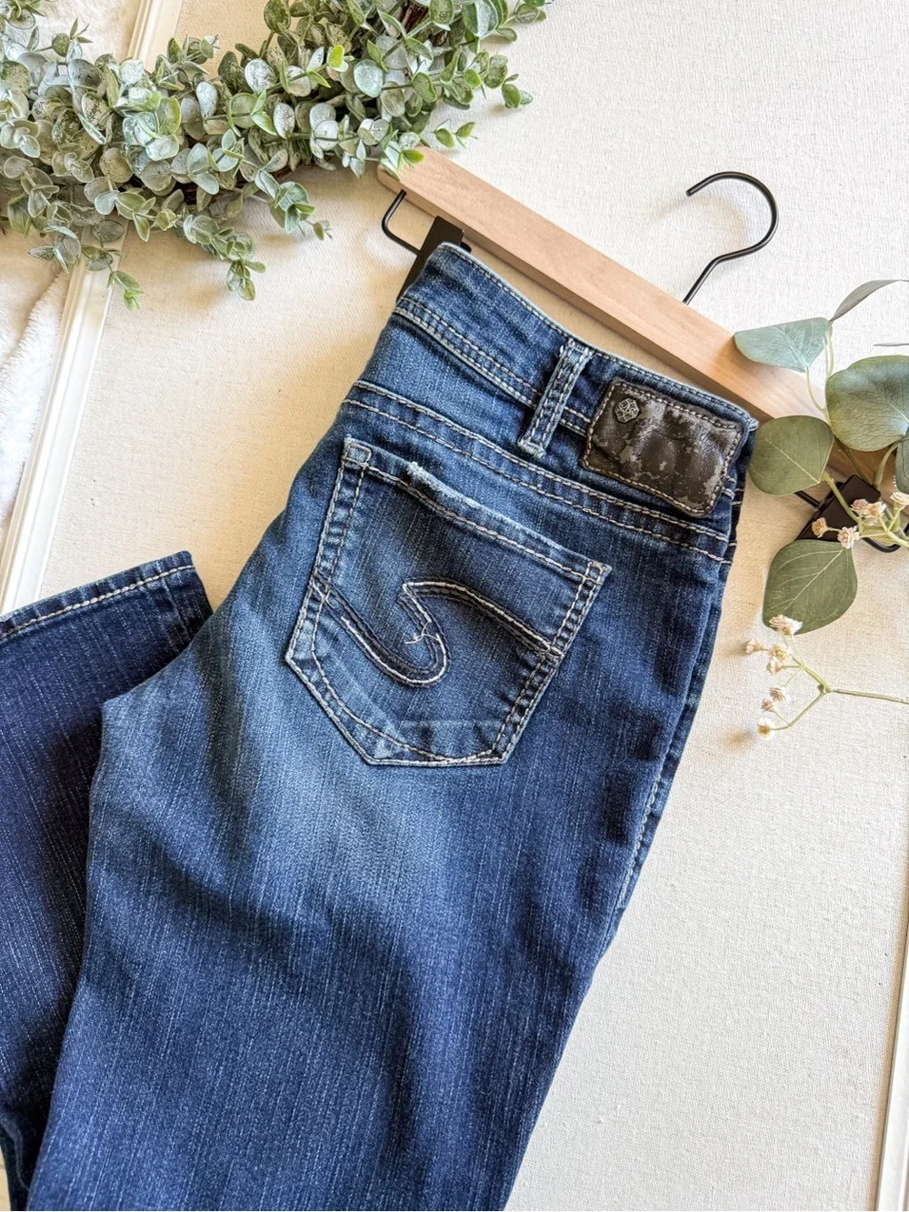Silver Aiko Kick Flare Dark Wash Jeans Size 30